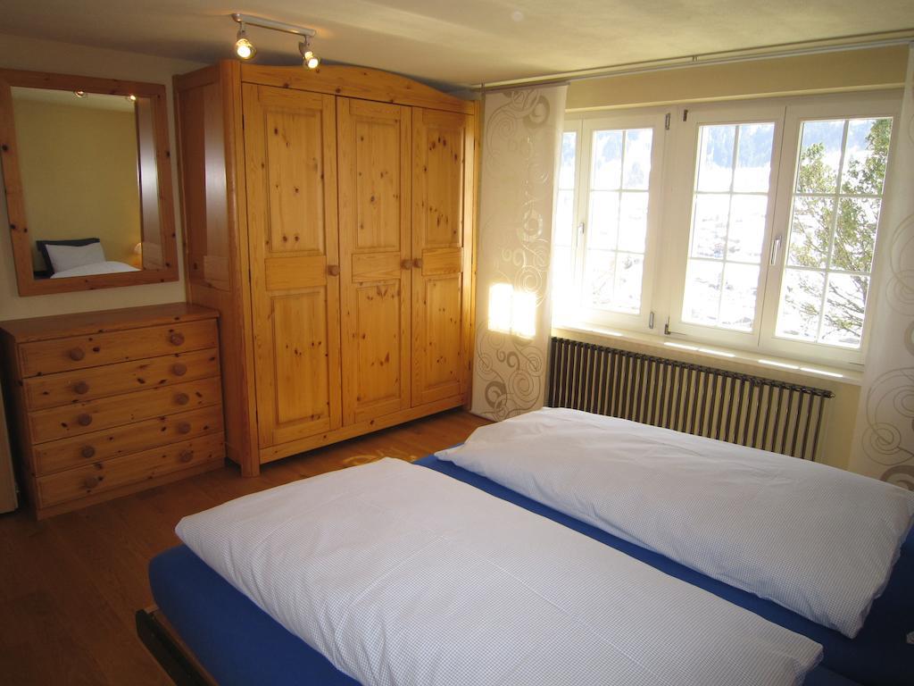 Chalet Aiiny Apartamento Grindelwald Habitación foto